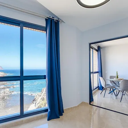 Stunning Sea View In Abrigos Apartment *